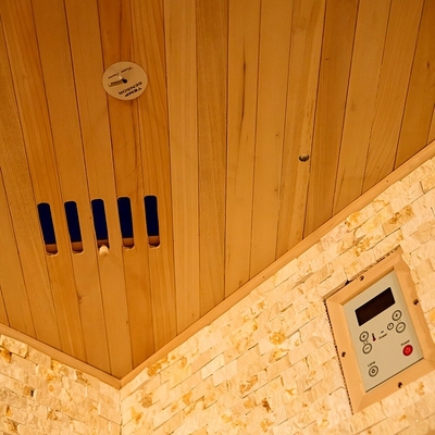 Pure Canadian Hemlock / Red Cedar Corner Sauna Steam Room 6KW 220V With Rock Salt Room