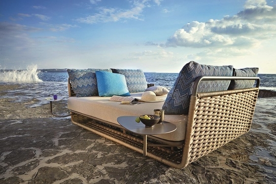 Leisure Outdoor Patio Furniture Pool Sun Loungers Woven Rope Daybed