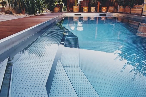 Luxury Stainless Steel Structure Pool Steel Panel Liner For Indoor Hotel Villa