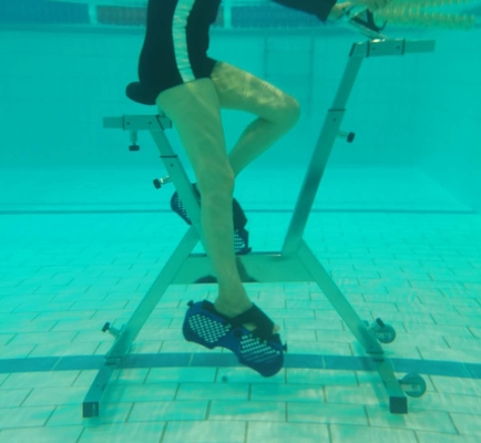 Swimming Pool Hotel Resorts Rustproof Exercise Aqua Bicycle Stainless Steel 304